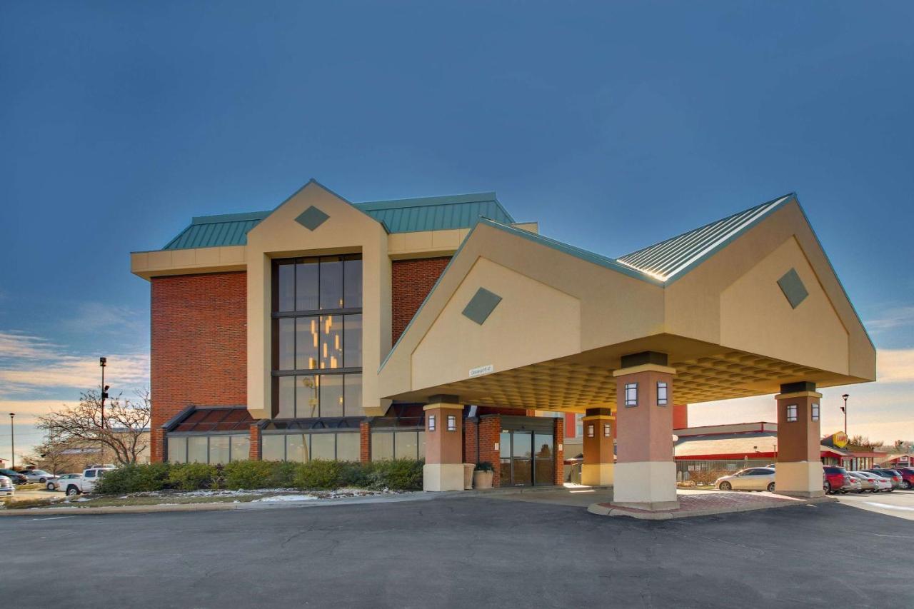 Pear Tree Inn St. Louis - Arnold Luaran gambar
